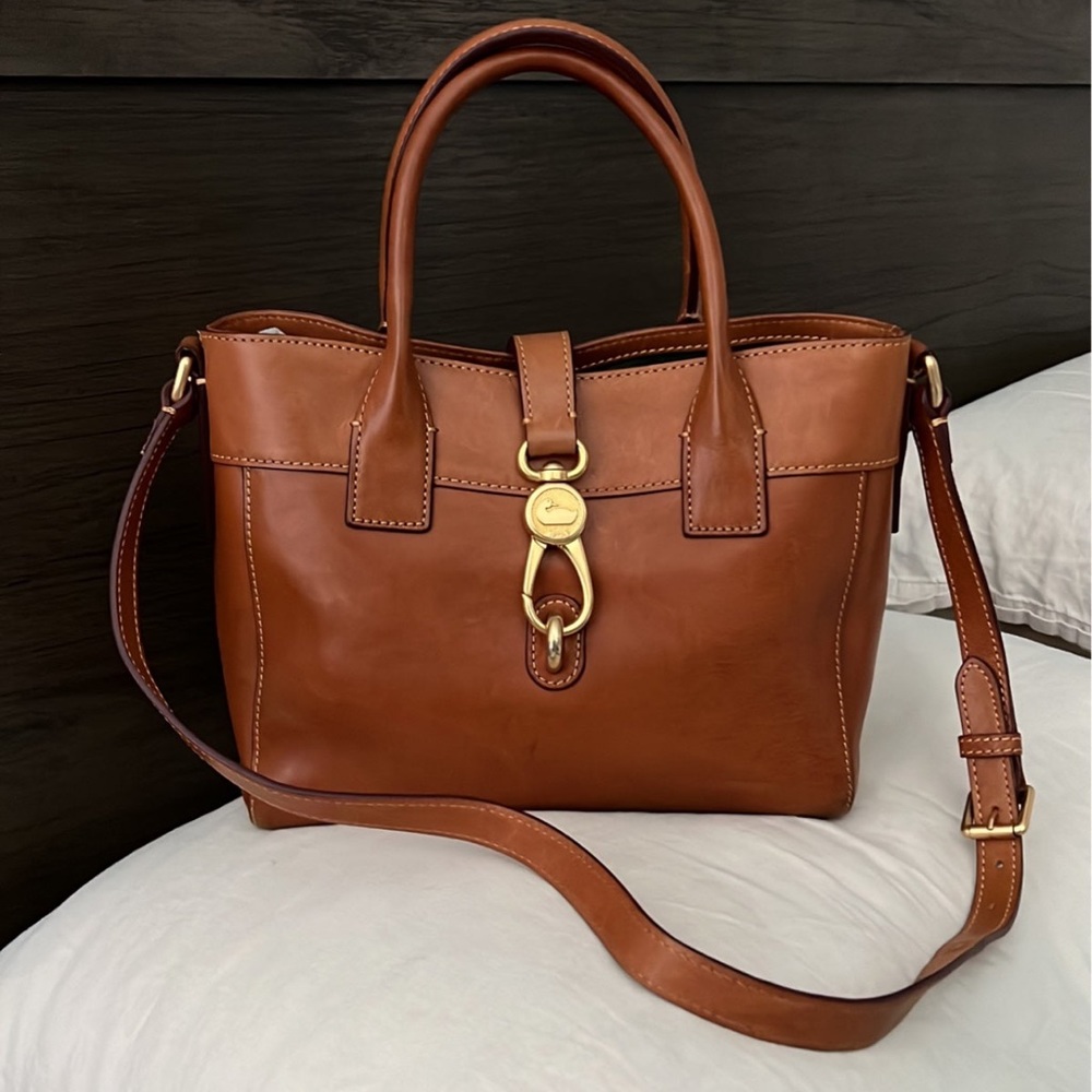 Dooney & Bourke Amelie Tote
